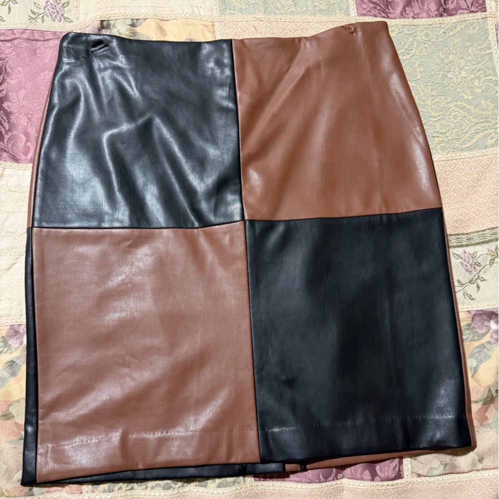 Bar III Black and Brown Leather Skirt